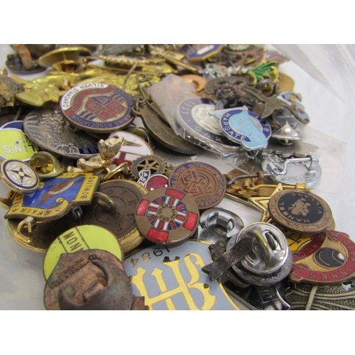 17 - Large collection of pin badges etc
Approx. weight in grams 410