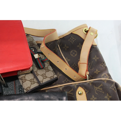 493 - Fashion Handbag Collection Womens Accessories