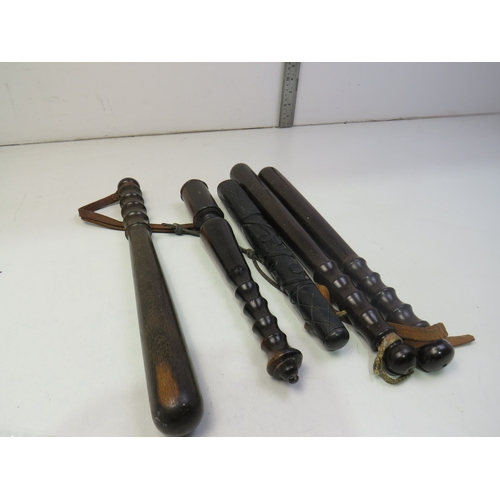 564 - Five vintage/antique police truncheons