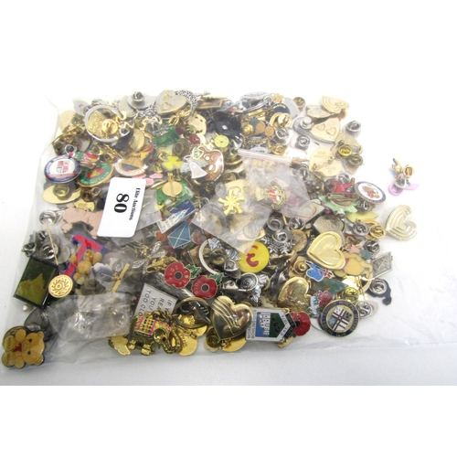 80 - Approx 1.2kg of mixed badges and pins.
