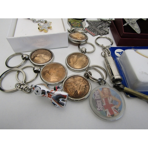 81 - Job lot of keyrings including Swarovski.