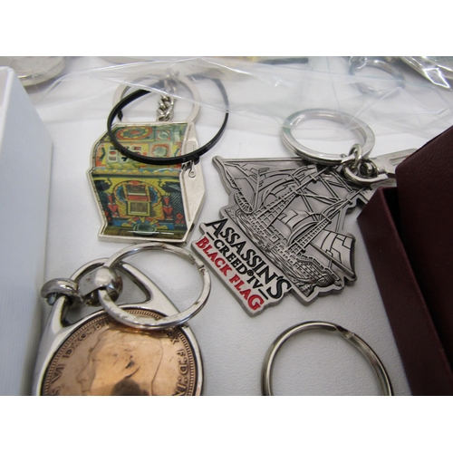 81 - Job lot of keyrings including Swarovski.