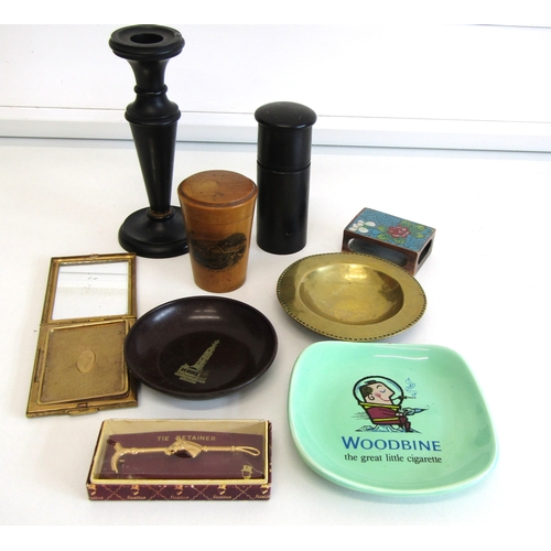 88 - Vintage smoking/dresser accessories lot.
