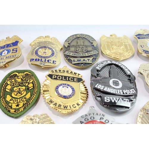 461 - Mixed Police & Federal American Badges Inc Captain Chicago Police