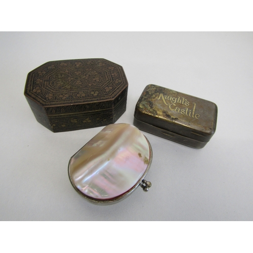 99B - Two vintage trinket boxes and a mother of pearl shell purse.