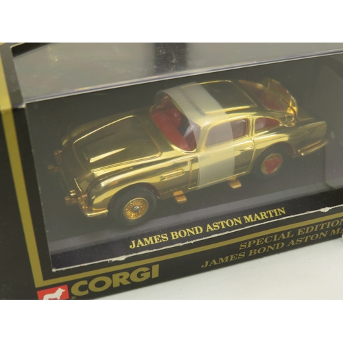 130 - Corgi Special editon james bond
