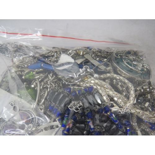 134 - 2kg mixed costume jewellery