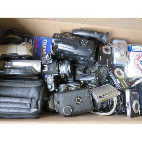 368 - Box of assorted cameras including digital compacts