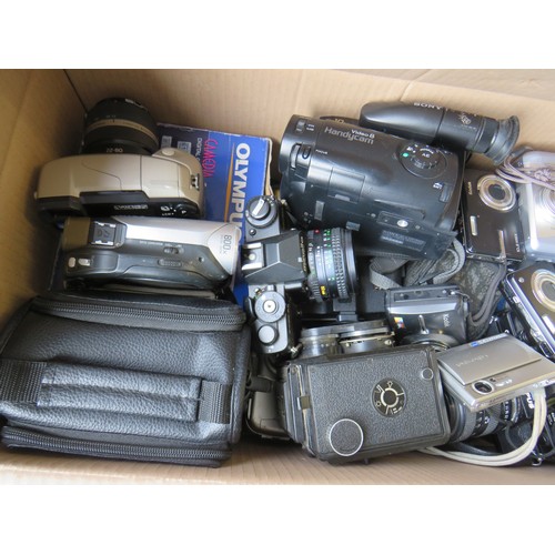 368 - Box of assorted cameras including digital compacts