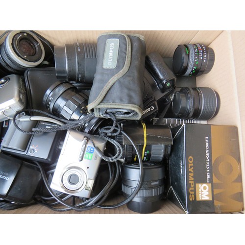 370 - Box of assorted cameras including digital compacts