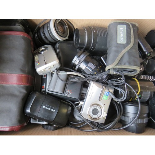 370 - Box of assorted cameras including digital compacts