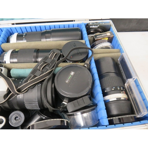 382 - Canon EOS 500 camera with a number of assorted lenses in a metal carry case