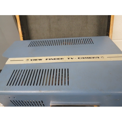 384 - Blue viewfinder TV-camera in wooden case