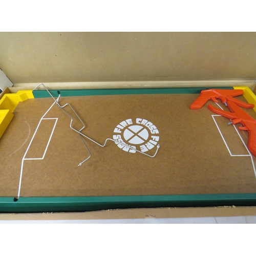 390 - Crossfire board game in original box