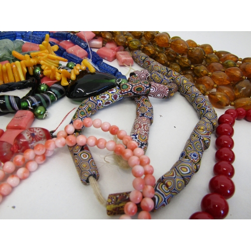 63 - Assorted jewellery and beads including gemstone.