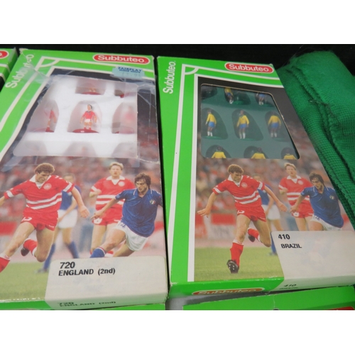 398 - Job lot of subbuteo to include twelve boxed team sets