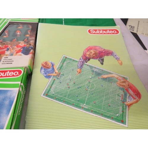 398 - Job lot of subbuteo to include twelve boxed team sets