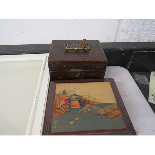 401 - Seven assorted trinket/jewellery boxes