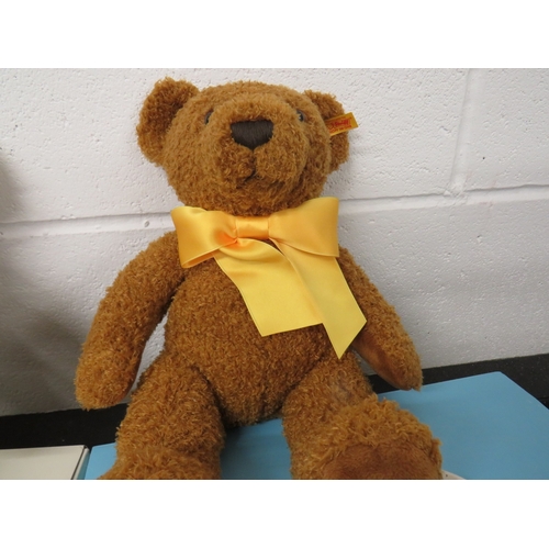 404 - Four boxed Steiff teddies