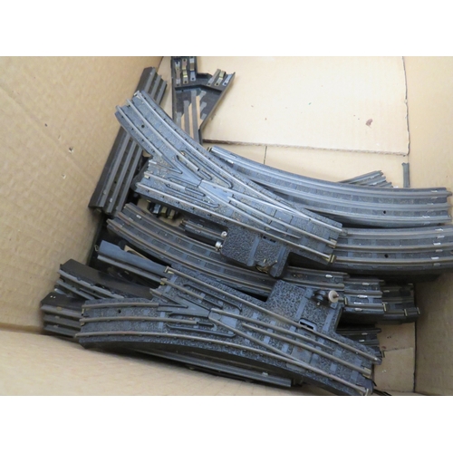 412 - Lot of assorted model railway to include locomotives