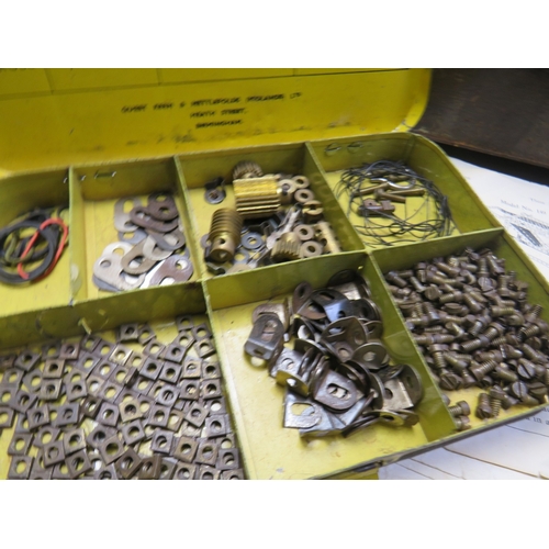 440 - Job lot of assorted meccano parts