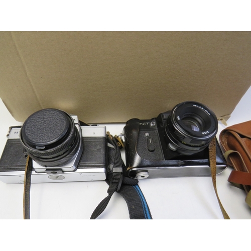 444 - Lot of assorted cameras