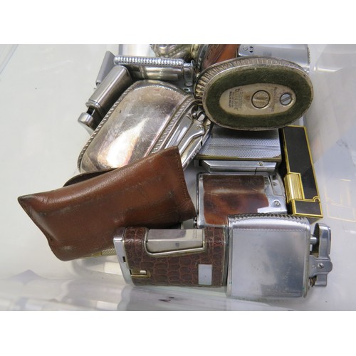 502 - Ronson & Colibri Smoking Collectables Inc Table Lighters, Vara Flame Etc