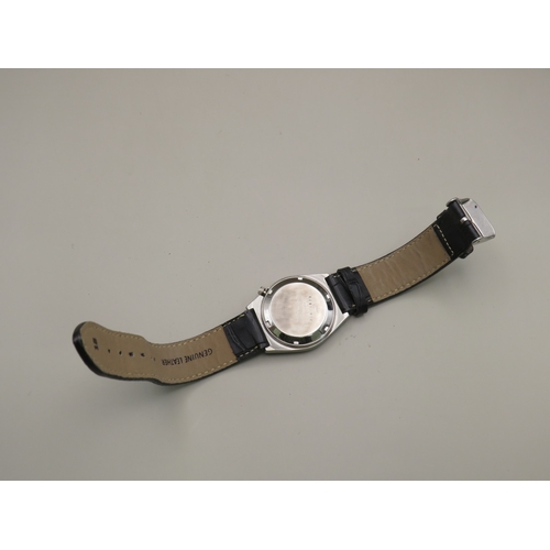 14 - Automatic Citizen watch with Arabic day date