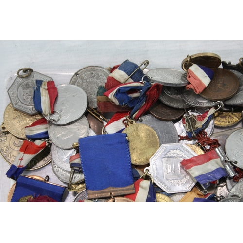 460 - Royal Commemorative Medal & Medallion Lot Inc Jubilee, Coronation G1 Antique Etc