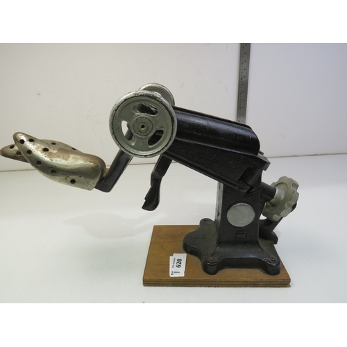 620 - Antique Mechanical shoe stretcher