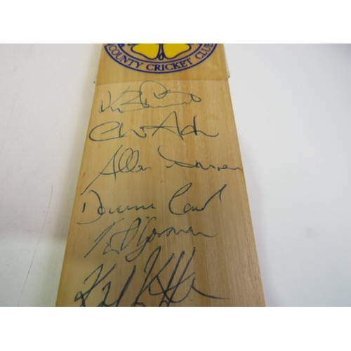 151E - Signed Derbyshire county cricket club mini bat, late 1990's to early 2000's