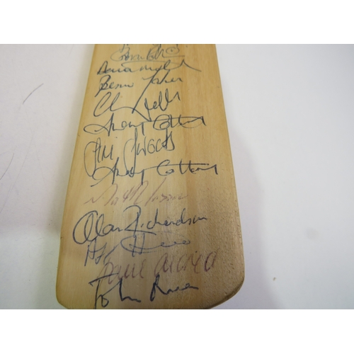 151E - Signed Derbyshire county cricket club mini bat, late 1990's to early 2000's