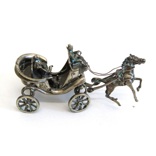83 - Miniature solid silver horse and carriage continental 800 silver, 67.9g