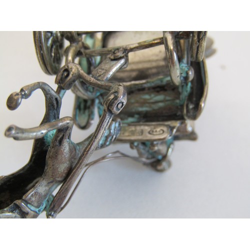83 - Miniature solid silver horse and carriage continental 800 silver, 67.9g