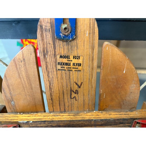 338 - Vintage Yankee clipper flexable flyer sled with metal frame and wooden slats