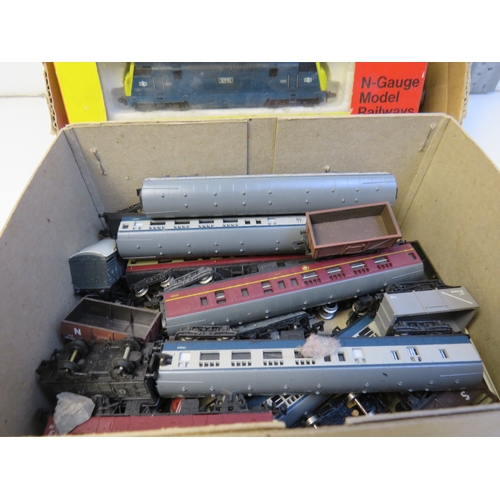 433 - Job lot of model train engines and carriages loose and boxed.