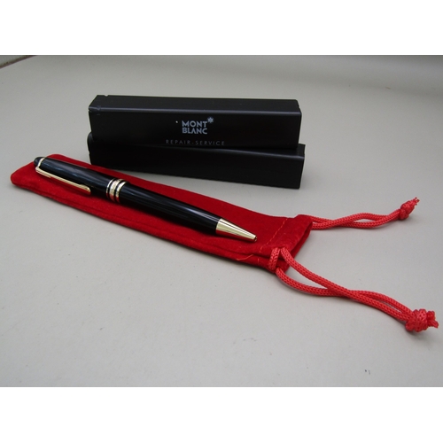 26 - Mont Blanc pen with original box