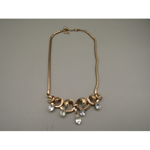 34 - Lot of quality costume jewellery