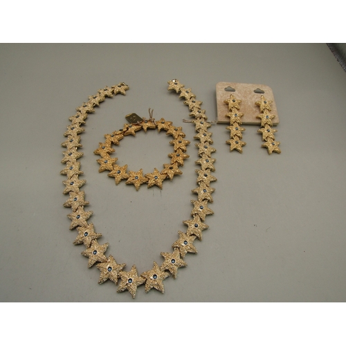 34 - Lot of quality costume jewellery