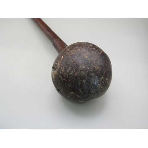 38 - A 19th century Fijian Ula throwing club