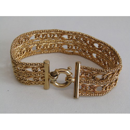 208 - 9ct gold multi layered woven design bracelet with spring ring clasp.
Length 7.5