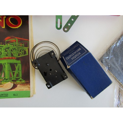 45 - Meccano sets