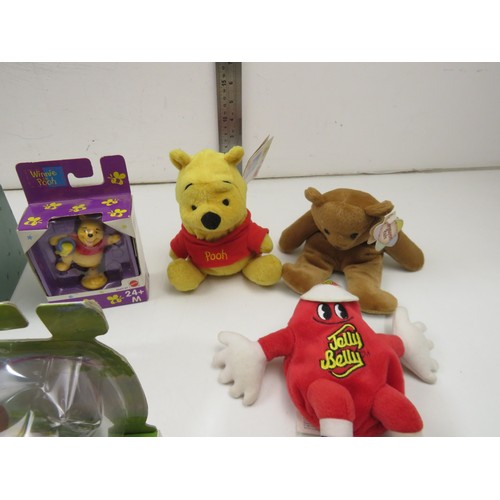 52 - DIsney collectables