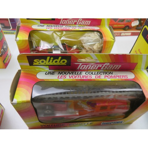 60 - Boxed Fire engine diecast