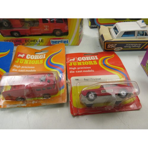 60 - Boxed Fire engine diecast