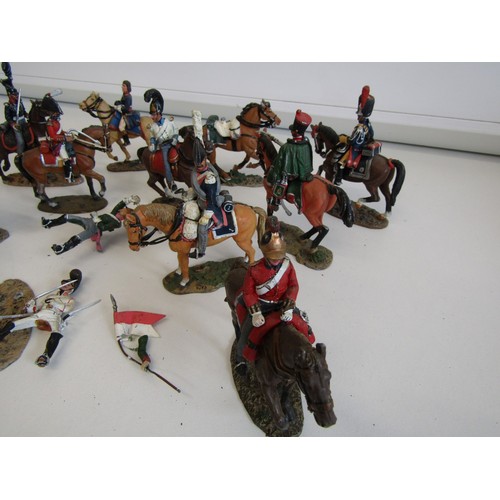 42 - Mixed lot of Del Prado figurines