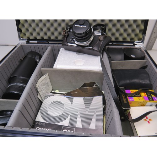 51 - Olympus OM camera with lenses and accessories in black flight case
