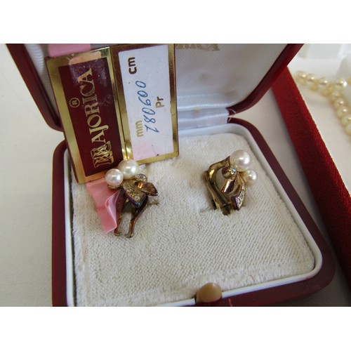 23 - Boxed Majorca pearls necklace and earrings.
