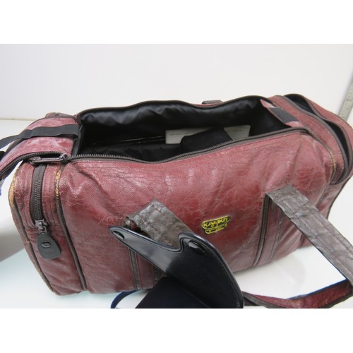 60 - Minolta camera and lens set in carry case