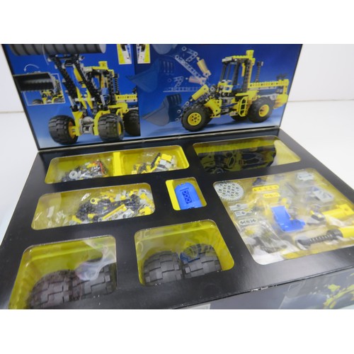48 - Boxed Lego Technic bulldozer